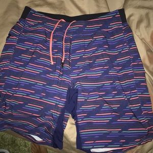 T. H. E Short: Lululemon